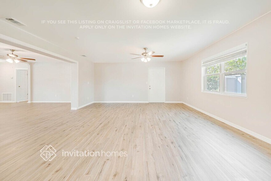 Building Photo - 1720 Newton St