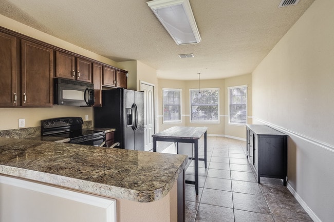 Building Photo - 2341 Chatham Pl Dr