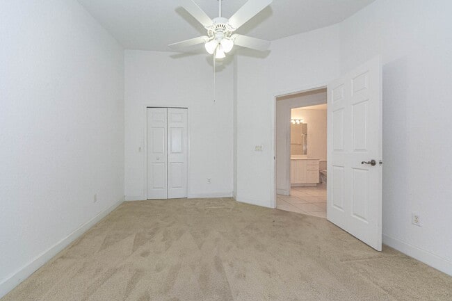 Building Photo - 1700 Aynsley Way