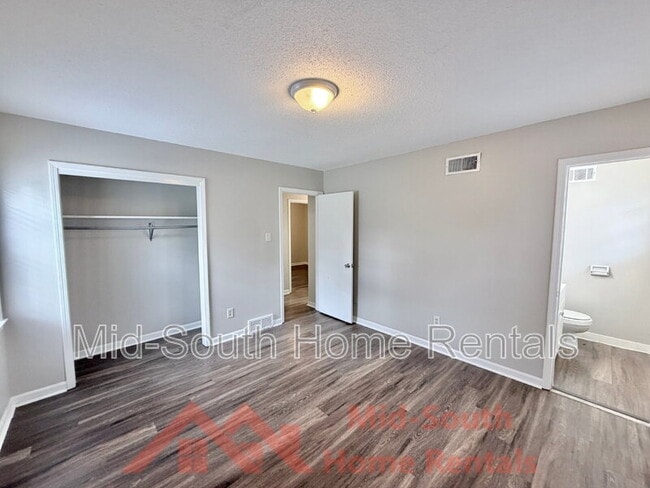 Building Photo - 3984 Acro Cove