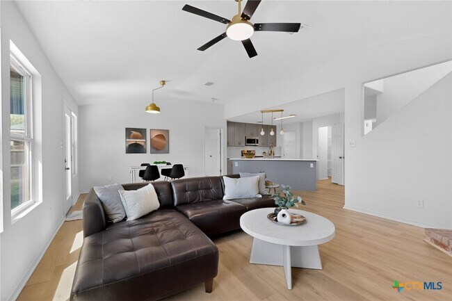 Building Photo - 7306 Concerto Dr