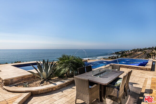 Building Photo - 31280 Bailard Rd