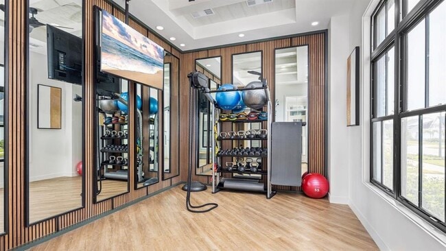 Building Photo - 1866 Falconhurst Ln