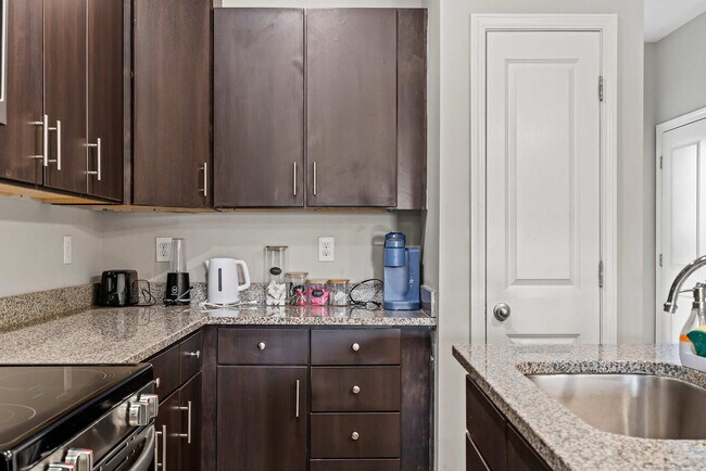 Building Photo - 11942 Crooked Stick Pl