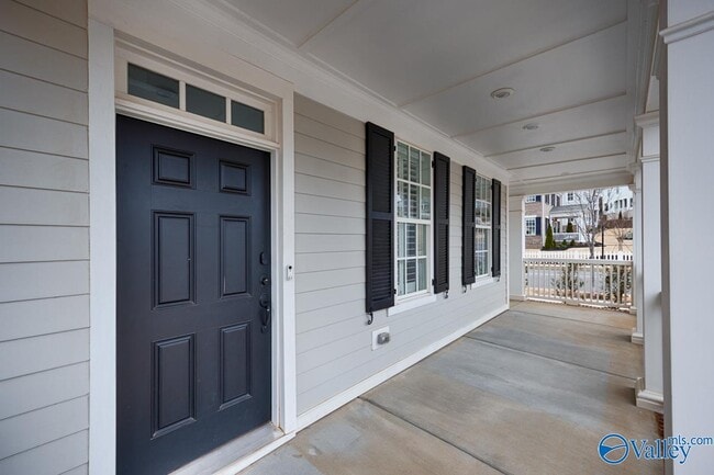 Building Photo - 119 Bienville St