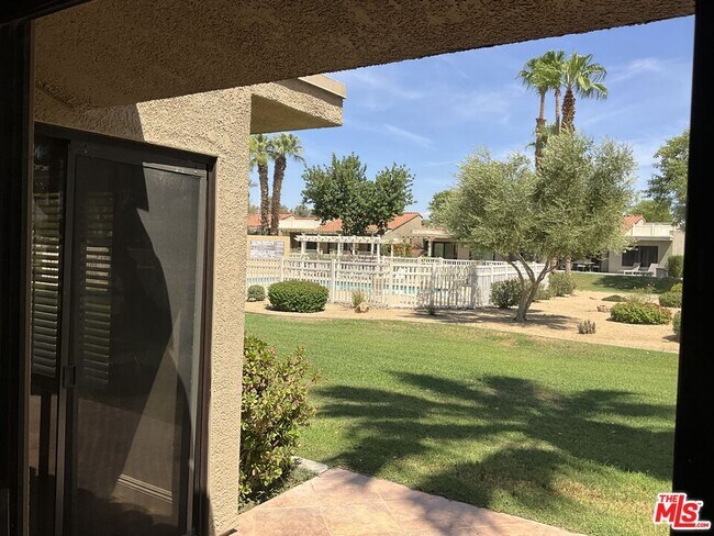 Building Photo - 40588 Pebble Beach Cir