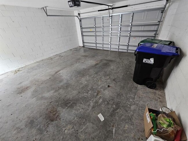 Building Photo - 12526 Cruxbury Dr