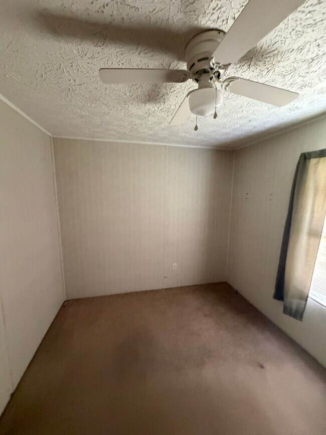 Building Photo - Lanier County Home