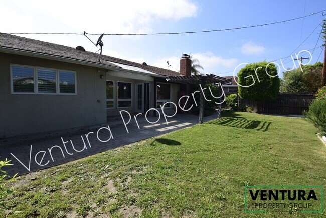 Building Photo - Charming 3-Bedroom with 2 Baths in East Ventura – Spacious 1513 Sq Ft Gem on Burlington Ave!