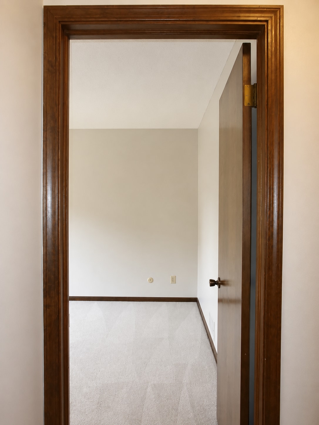 Building Photo - 1702 Maynard Dr