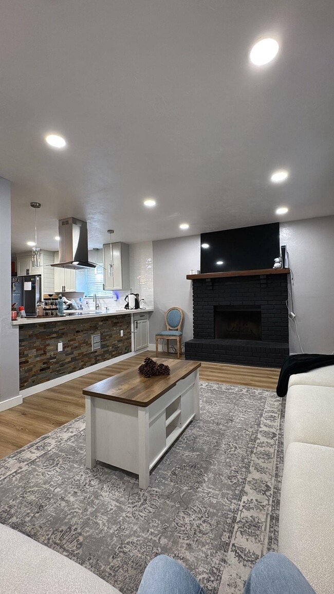 Building Photo - 2348 Merrigan Pl