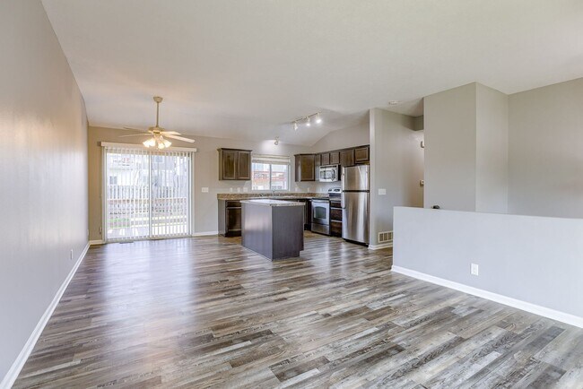 Building Photo - Arbor Gate 3 Bedroom!!