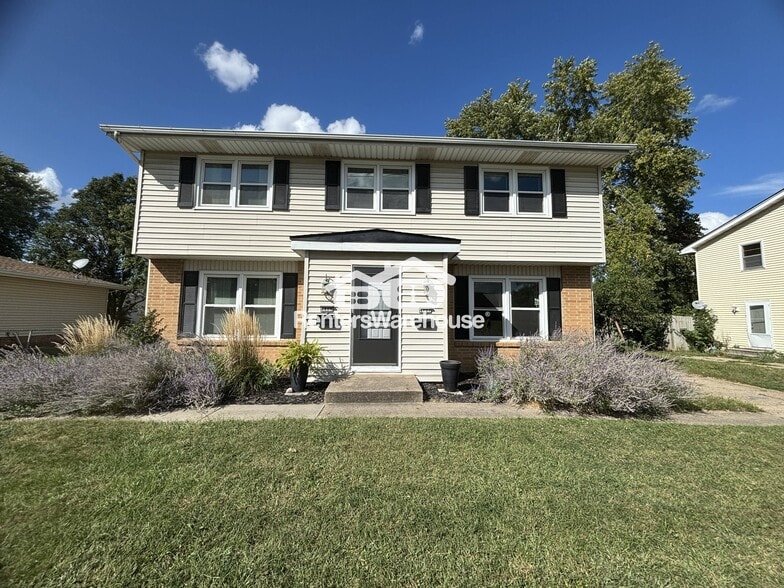 Building Photo - 4807 NW Aurora Ave.