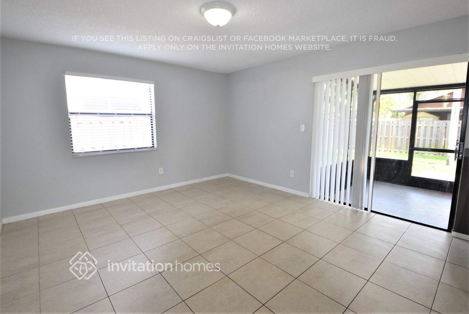 Building Photo - 11521 SW 52nd St