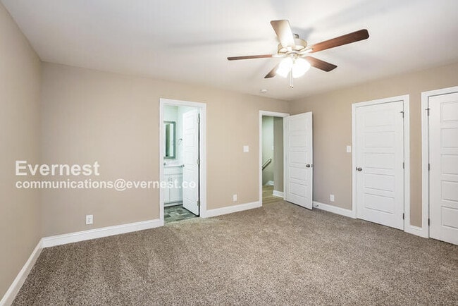 Building Photo - 3385 Polly Dr