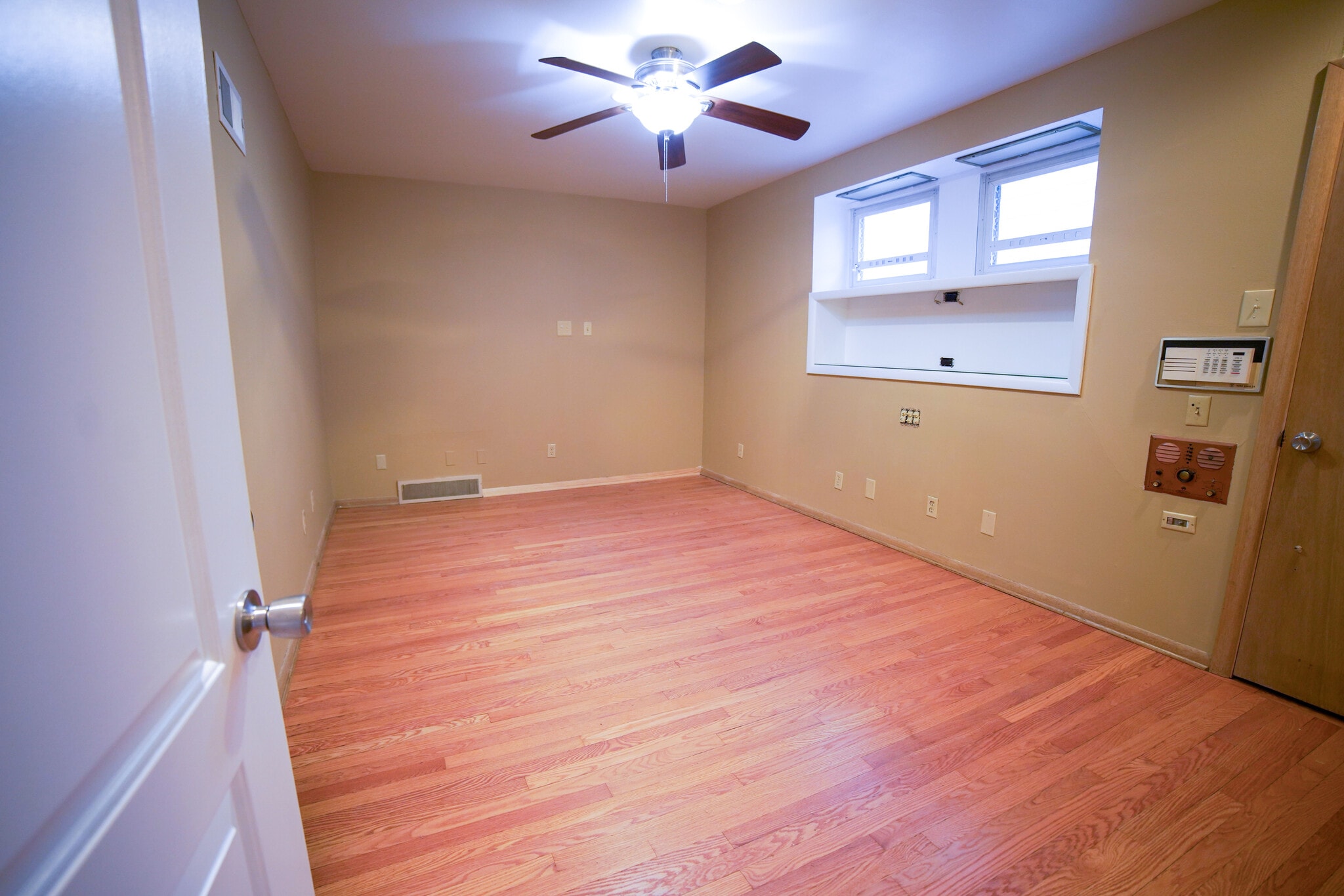 Bedroom 1 - 1101 Yale Ave