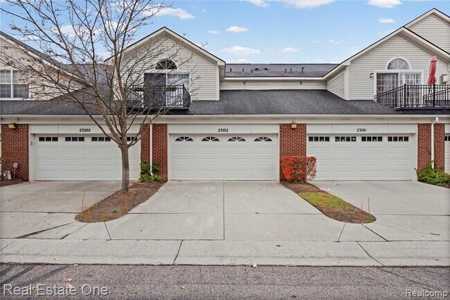 Building Photo - 23102 Alexa Dr