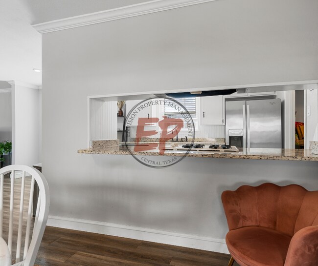 Building Photo - 6319 Wiethorn Dr