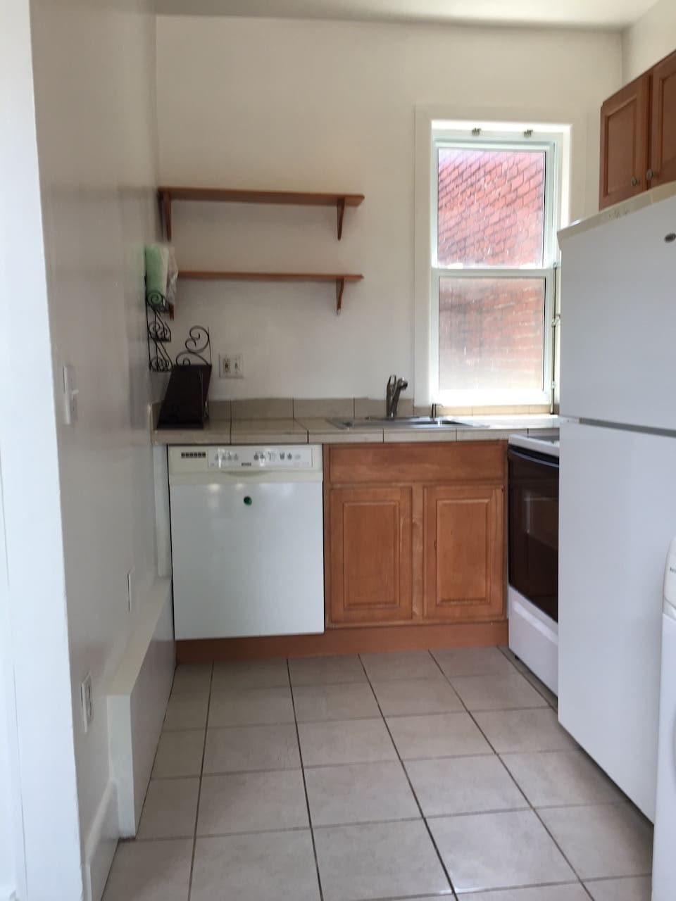 Kitchen - 126 R St NE