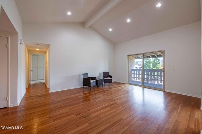 Building Photo - 460 Arbor Ln Ct