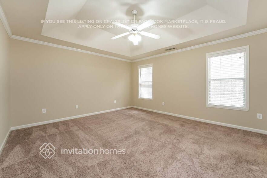 Building Photo - 2315 Shady Oaks Dr