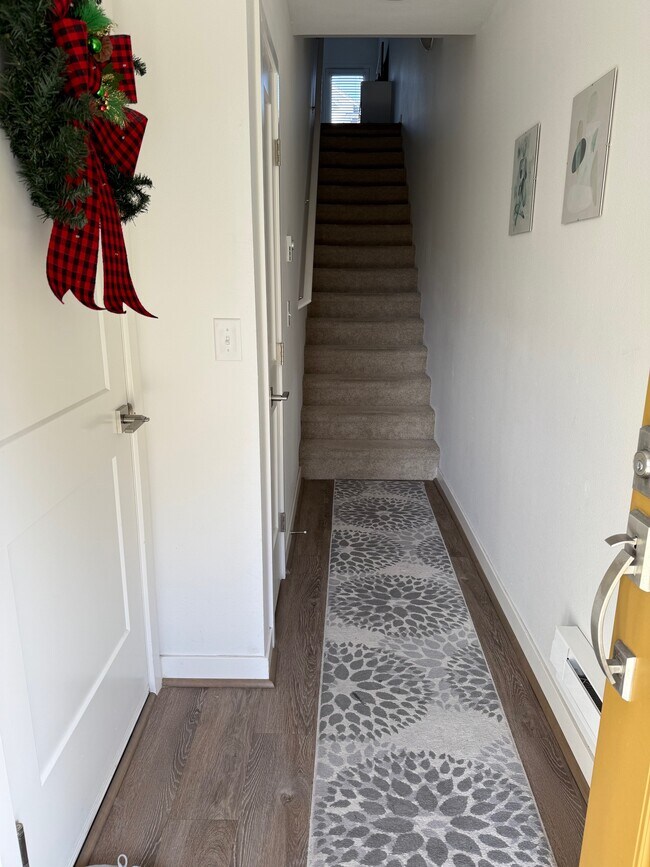 Building Photo - 1480 157th Ct NE