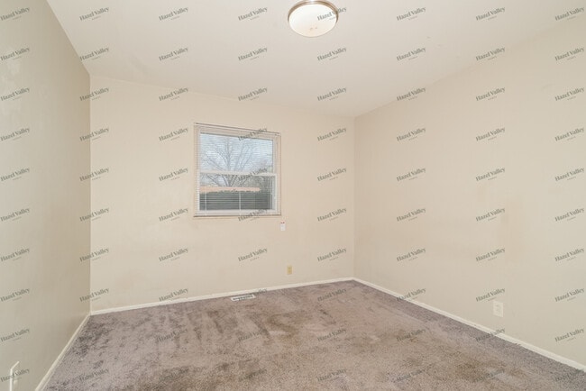 Building Photo - 310 Patterson Ln