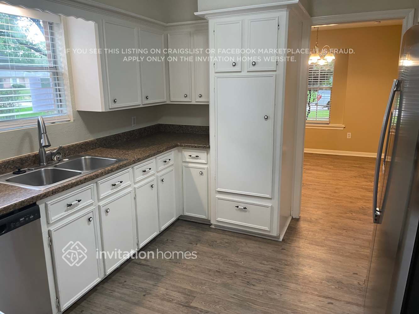 Building Photo - 4814 Wind Chimes Dr