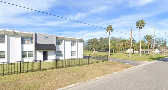 Building Photo - 34 S Ortman Dr