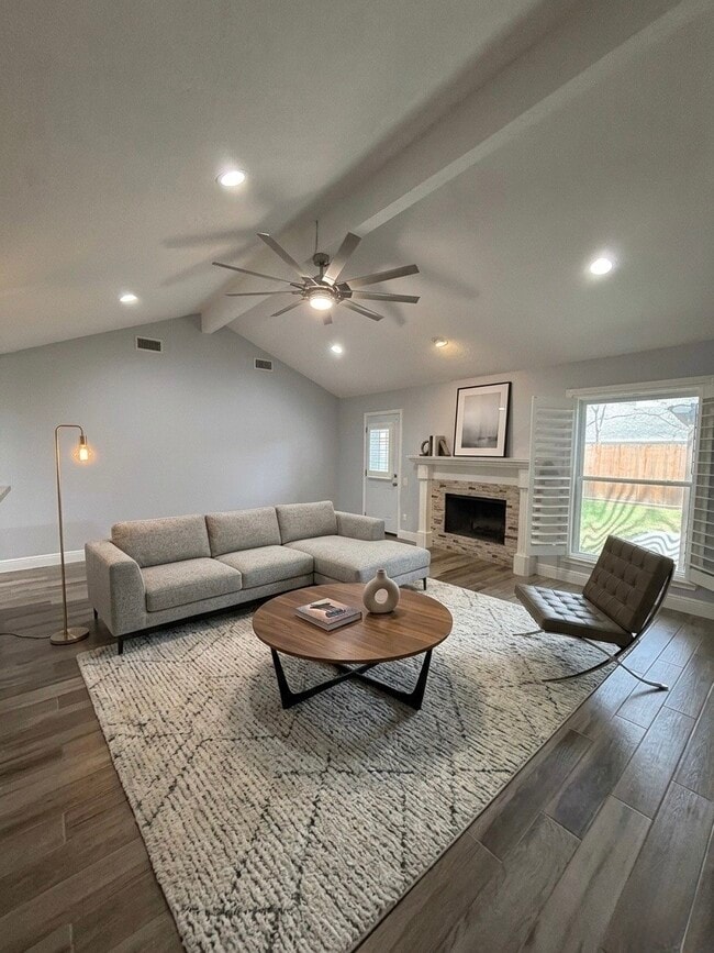 Building Photo - 4126 Park Douglas Dr