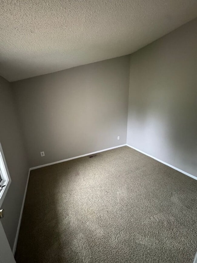 Building Photo - 1324 Lofton Way