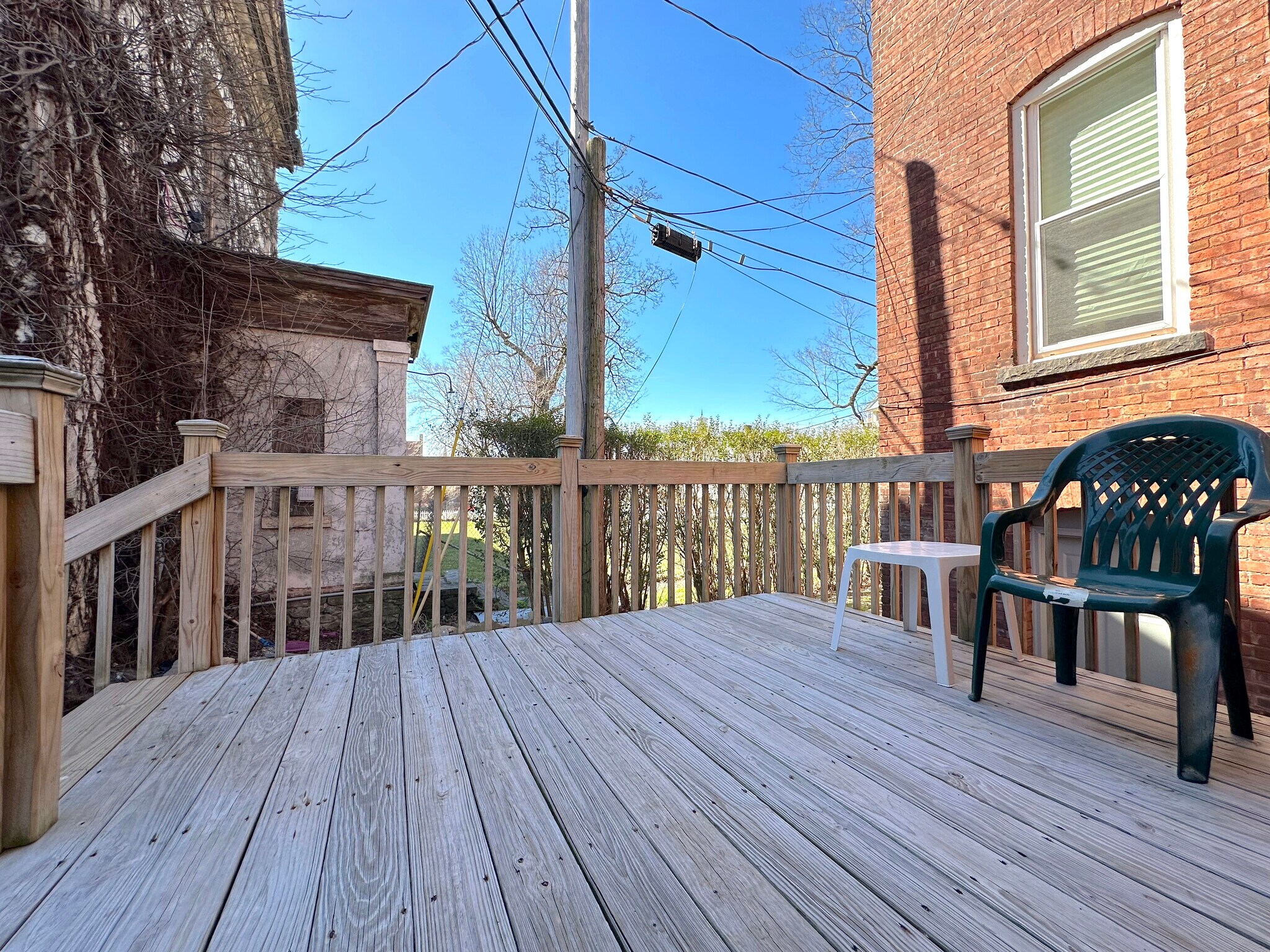 Building Photo - 152 Grand St