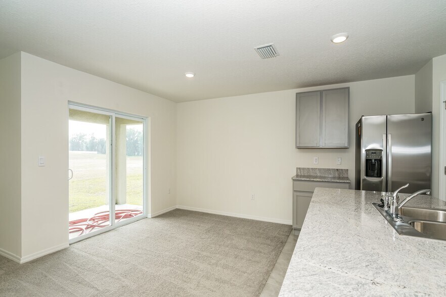 Building Photo - 796 SE 66th Terrace