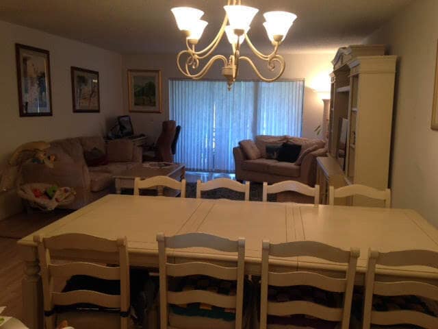 Building Photo - 8425 Casa Del Lago