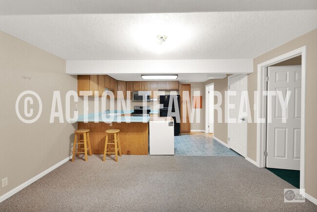 Building Photo - BASEMENT Apartment Located in West Jordan