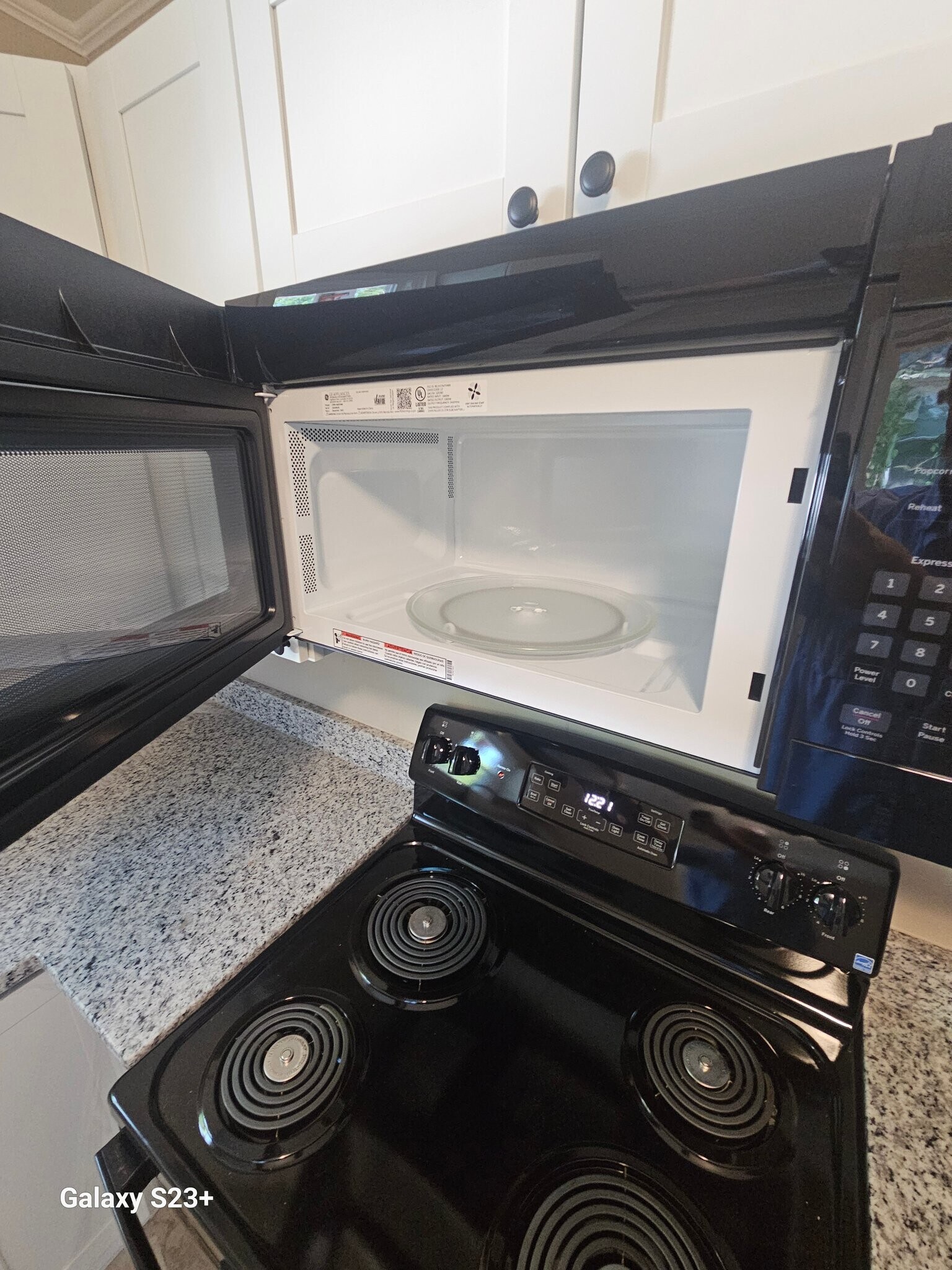 Building Photo - 13 Acme St