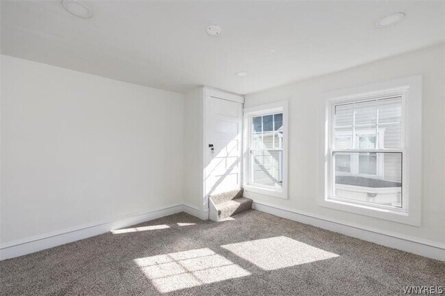 Building Photo - 28 Olean St