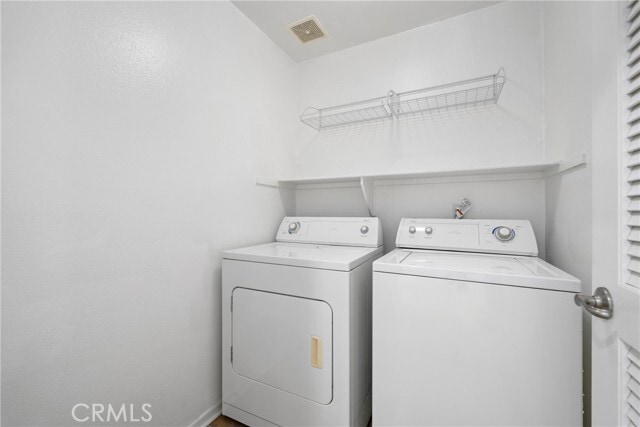 Building Photo - 2440 Watermarke Pl