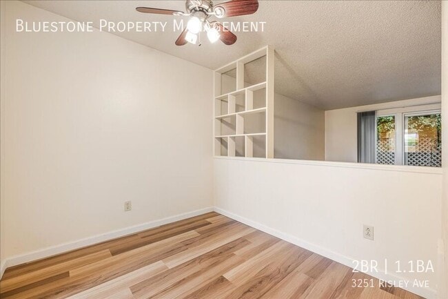 Building Photo - 3251 SE Risley Ave