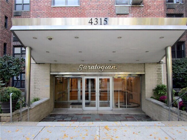 Building Photo - 4315 Webster Ave