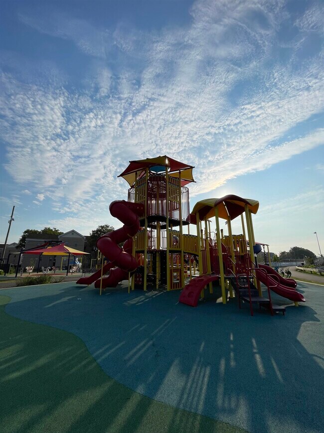 Building Photo - 25 Kelly Pkwy