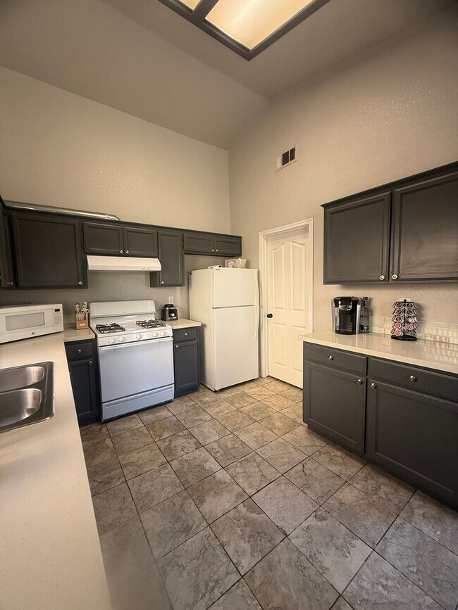 Building Photo - Coming Soon