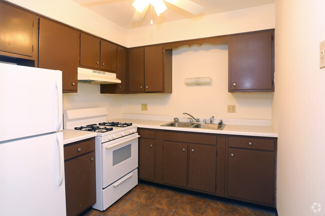 1BR, 1BA - Kitchen - Mayfield Apartments