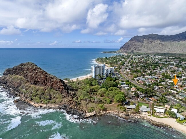 Building Photo - 84-973 Hana St