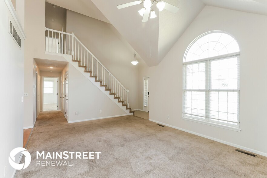 Building Photo - 1133 Willow Ln