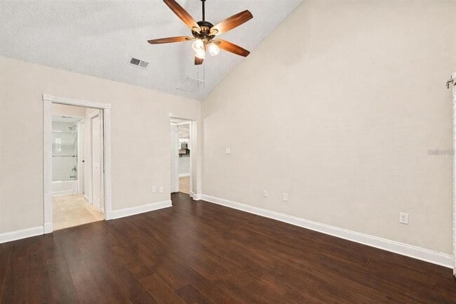 Building Photo - 5567 Sea Forest Dr