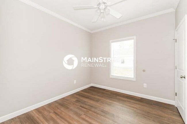 Building Photo - 4 Bedroom Pet-Friendly Home in Lehigh Acre...