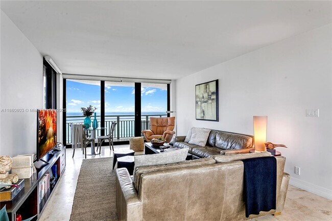 Building Photo - 3000 N Ocean Dr
