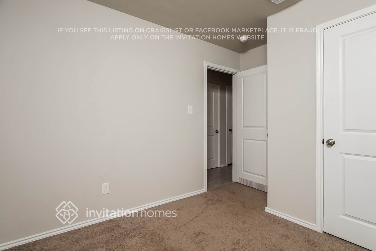 Building Photo - 7310 Alcazar Gate