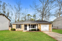 Building Photo - 3 Bedroom Atlanta Home